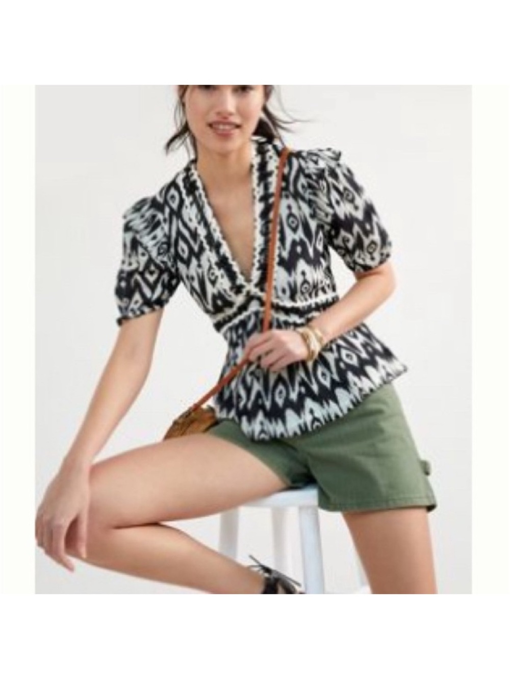 Anthropologie Black & White Ikat V-Neck puff sleeves Peplum Blouse